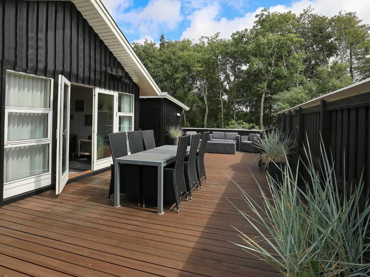 6 Person Holiday Home In Hemmet Екстериор снимка